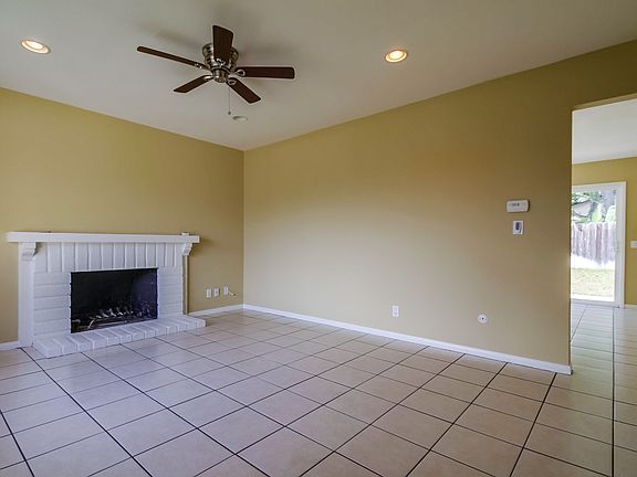 3rd image of 10968 Salinas Way