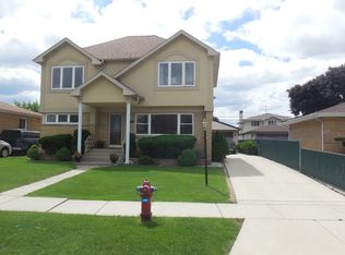 4540 Kolze Ave, Schiller Park, IL 60176