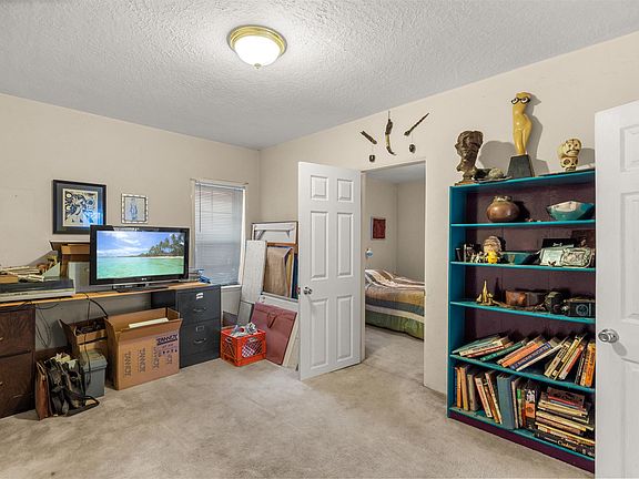 5th image of 1108 La Vega Dr SW