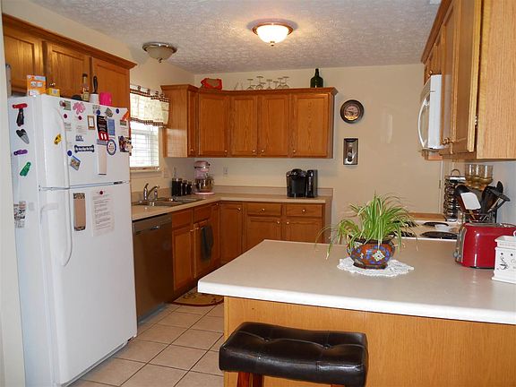 4th image of 1841 Halyard Ln