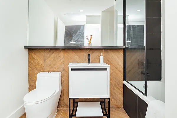 Rented by Nooklyn NYC LLC | media 49