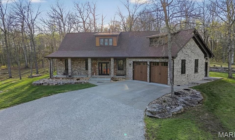 1st image of 161 Bethel Rd