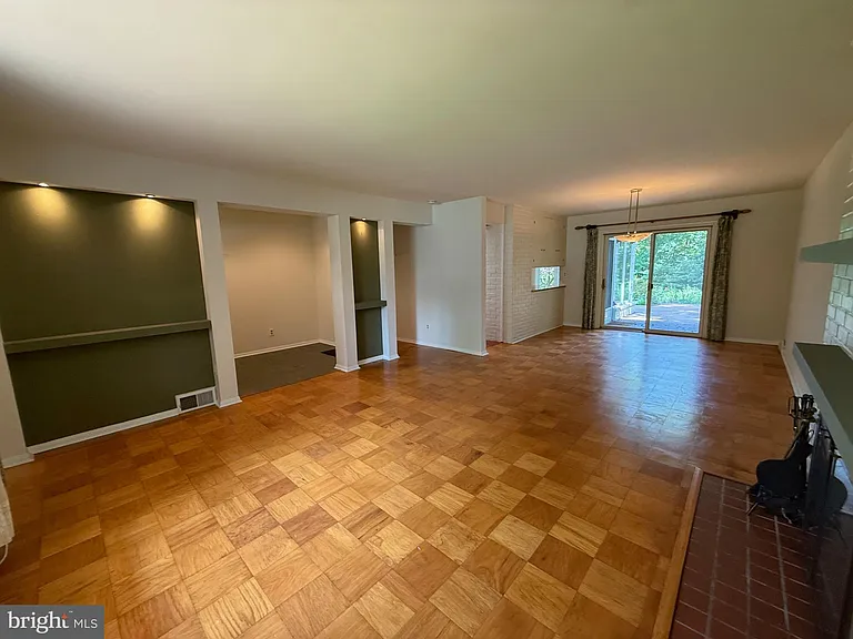 6534 Jay Miller Dr — Photo 4