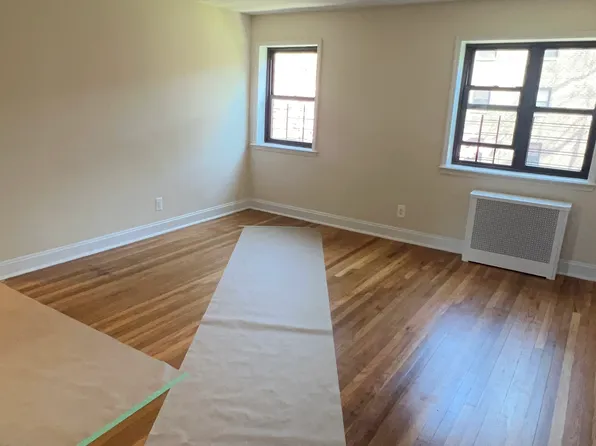 20-15 24th Street image 1 of 6