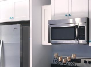 22 North St, Warwick, RI 02886