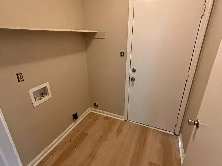 Unit Photo
