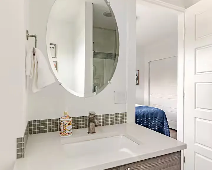 2824 W Parkside Pl — Photo 19