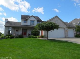 3042 View Point St SW, Jenison, MI 49428