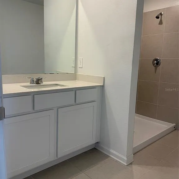 2434 McKinley Dr — Photo 10