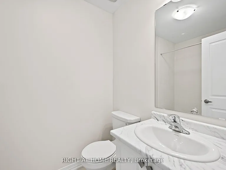 31 Sissons Way — Photo 28