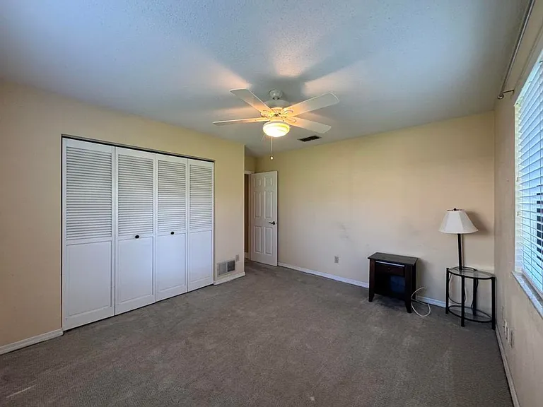 653 Pelican Bay Dr — Photo 20