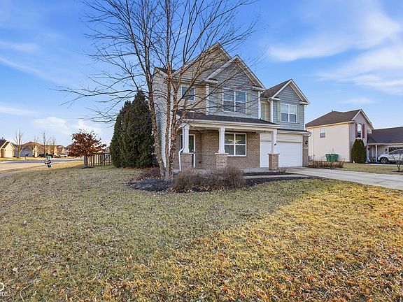 3rd image of 8287 Falkirk Dr