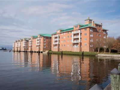 303 Brooke Ave APT 201, Norfolk, VA, 23510