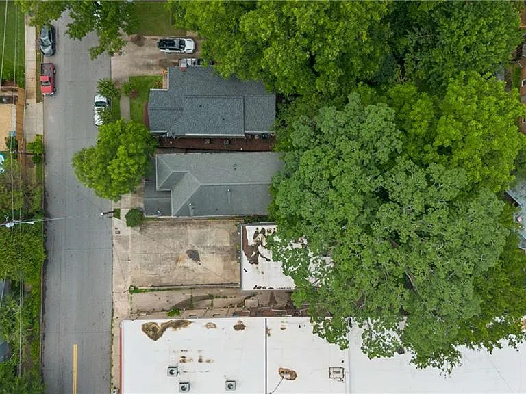374 Clifton Rd NE — Photo 43