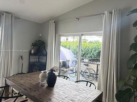 4th image of 8121 SW 136th Pl