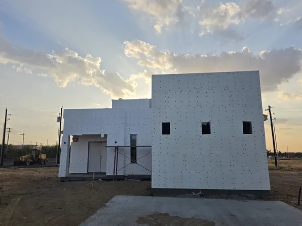 5015 Luna Grande Loop, Laredo, TX 78046