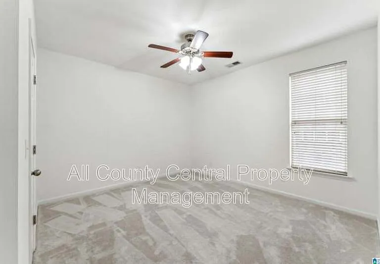 1001 Aronimink Dr — Photo 9