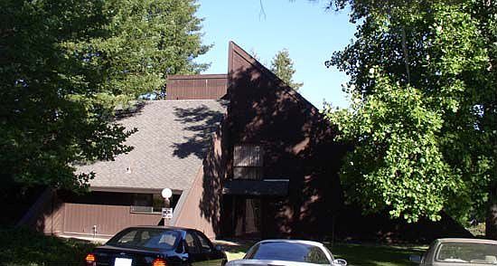 complex rec building