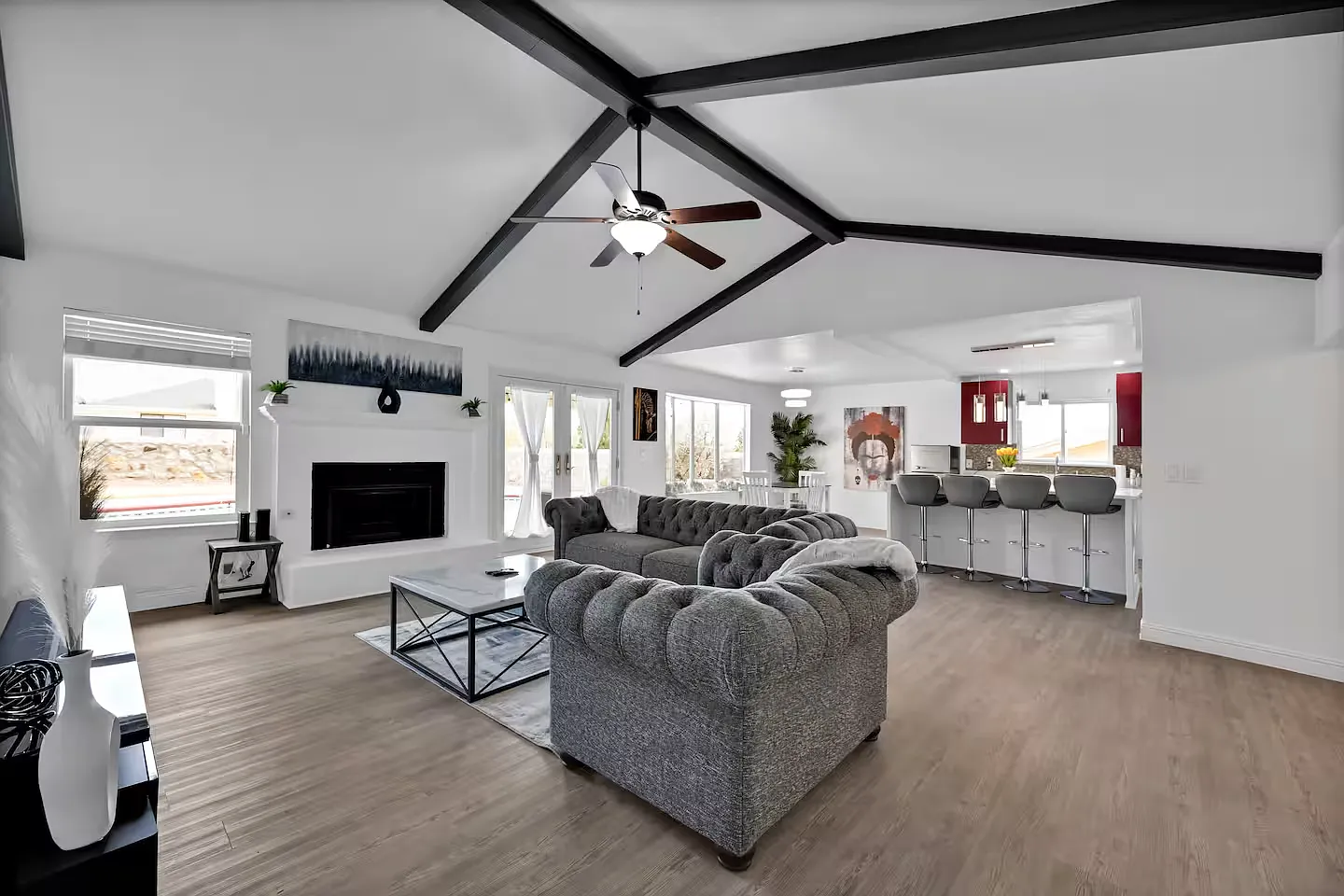 4 bed, 1620 sqft, $3,800 — Photo 1