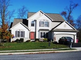 5 Coach Dr, Stevens, PA 17578