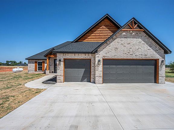 2nd image of 1163 Wolf Creek Dr