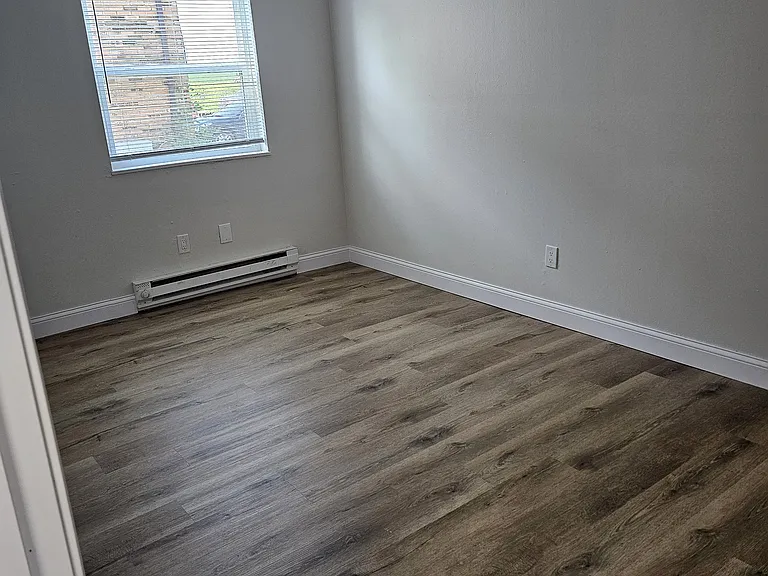 971 Belle Valley Dr #D — Photo 11