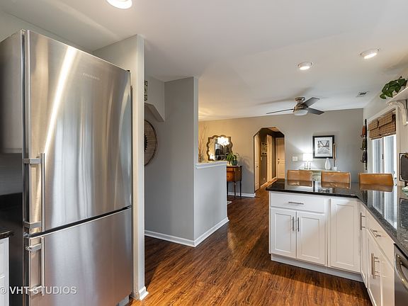 5th image of 6527 Howard Ave