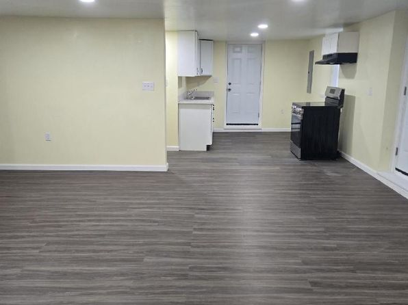 256 Columbia St #BASEMENT