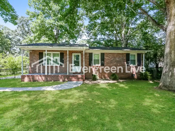 308 Sherondale Ln, Simpsonville, SC 29680