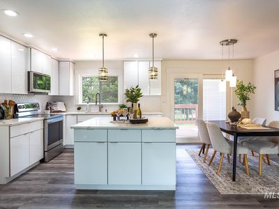 3217 S Ithaca Ave, Boise, ID, 83709