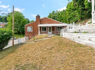 1220 Shady Run Ave, Pittsburgh, PA 15234