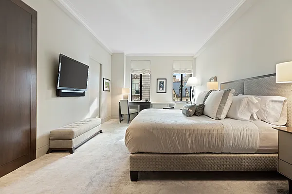 145-146 Central Park West #11B in Upper West Side, Manhattan