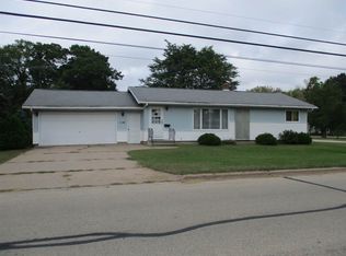 1120 E Elizabeth St, Shawano, WI 54166