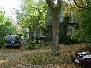 1st image of 414 S Grand Ave