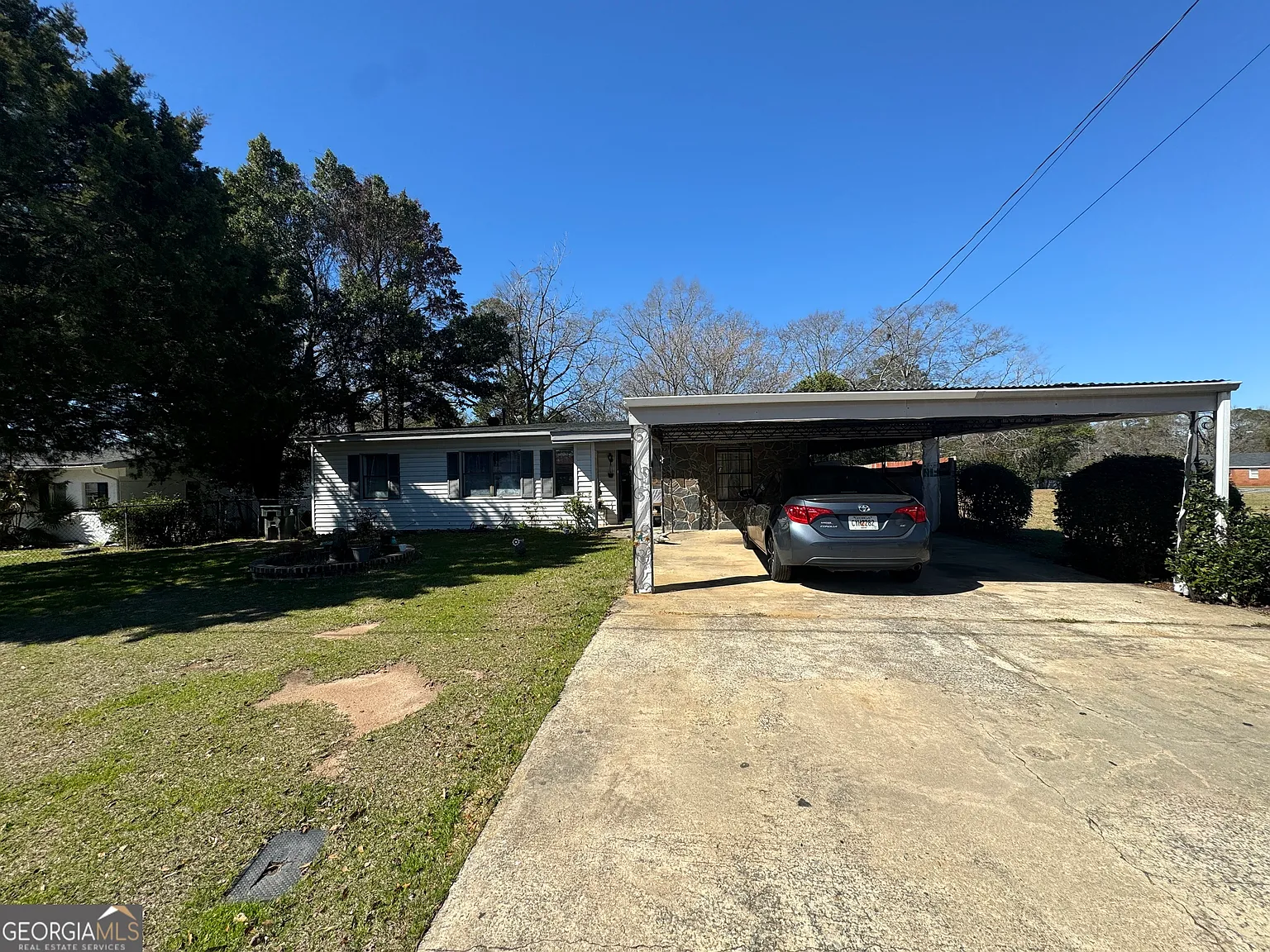 109 Elmwood St photo 1
