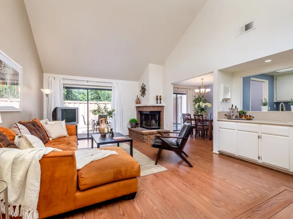 4609 E Via La Paloma #60, Orange, CA 92869