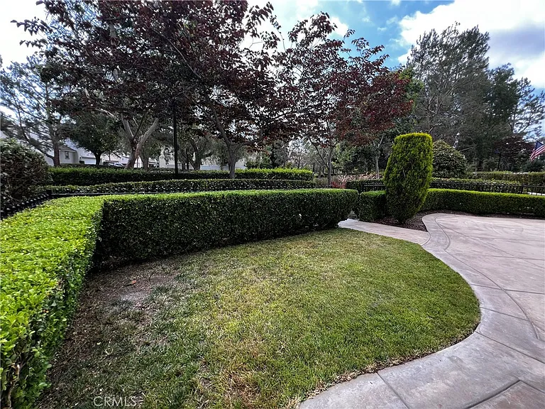 3 Ferrensby Way — Photo 46