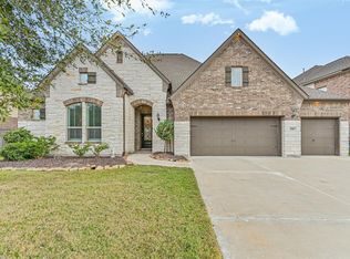 2810 Cumberland Dr, La Marque, TX 77568