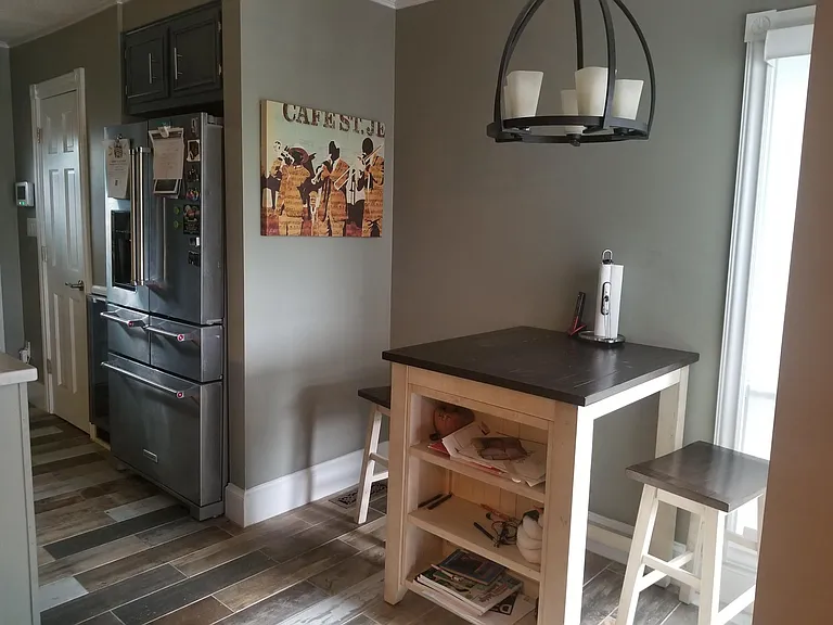 Waters Edge Dr — Photo 9