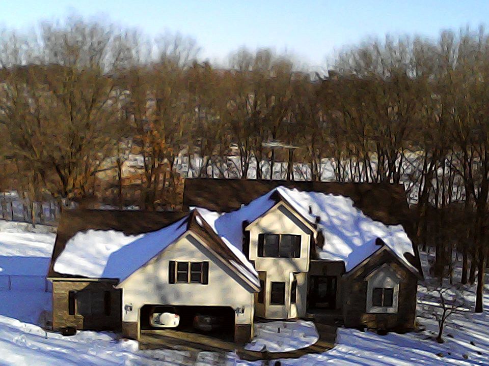 1st image of 2849 5th St