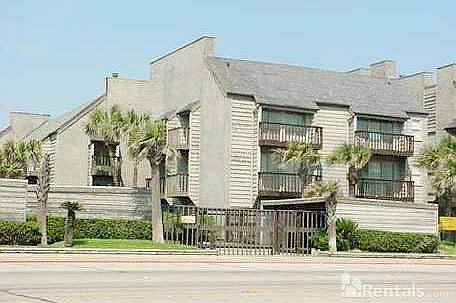 2nd image of 8902 Seawall Blvd