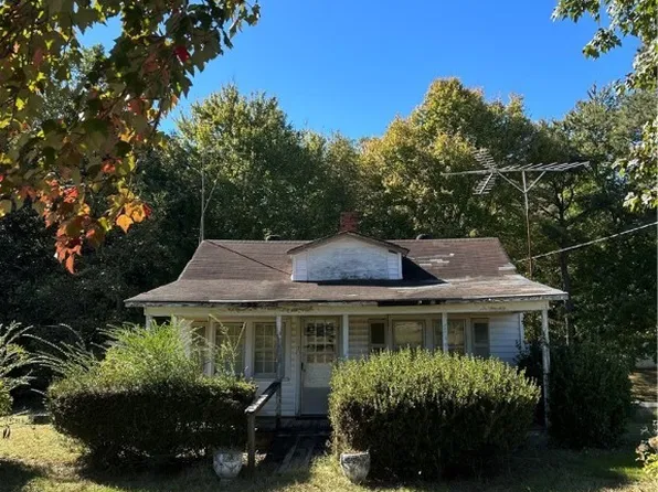 10424 Tidewater Trl, Champlain, VA 22438