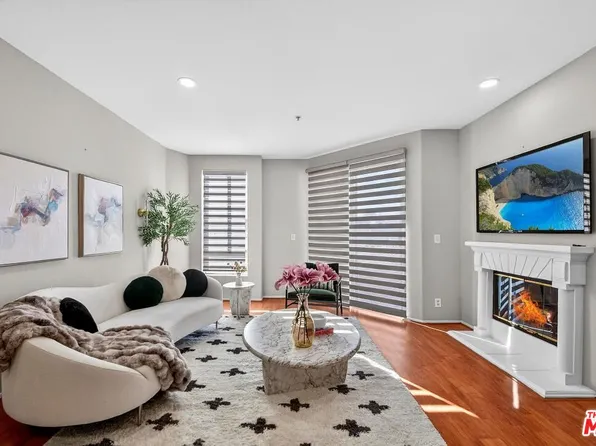 333 Westminster Ave APT 405, Los Angeles, CA 90020