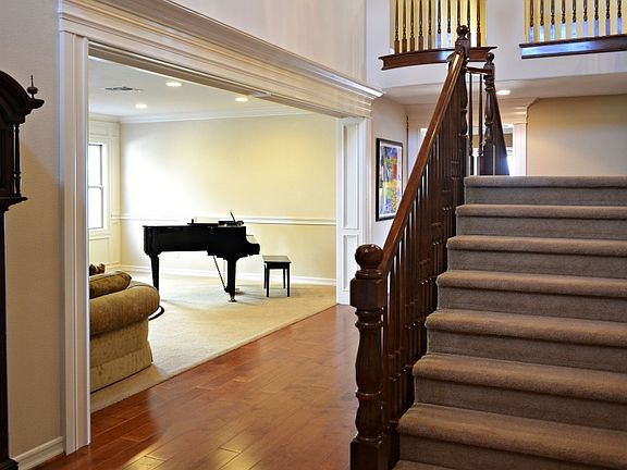 2nd image of 1651 Milan Way