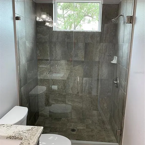 512 Frances St — Photo 12