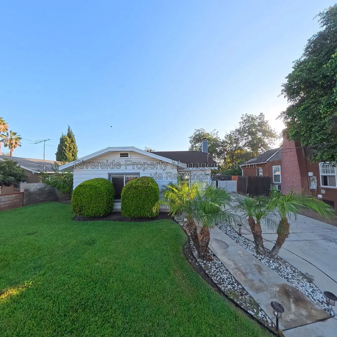 2 bed, 1.0 bath, 1073 sqft, $2,595 — Photo 2
