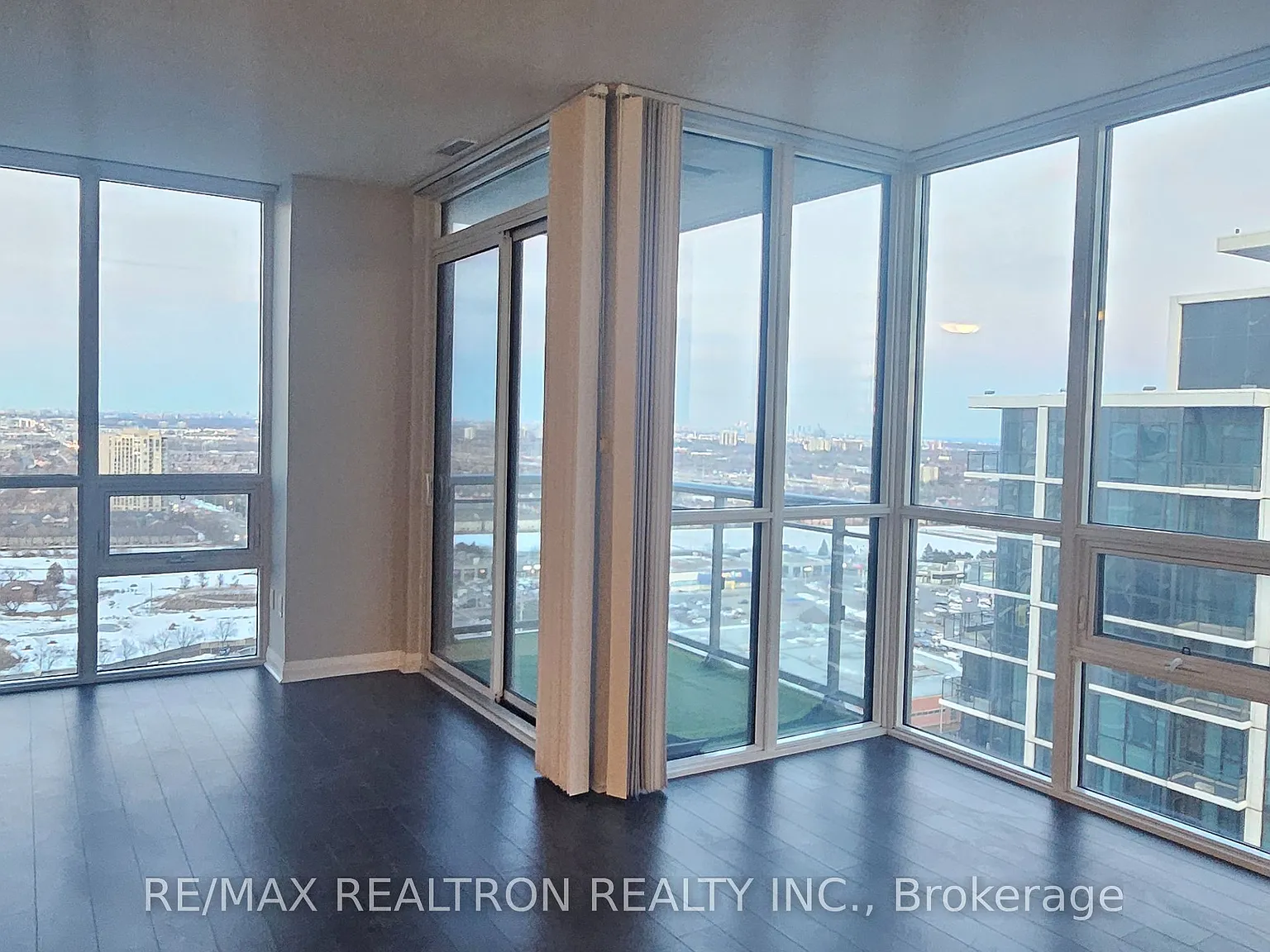 2 bed, $2,900 — Photo 3