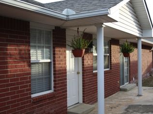 709 Summit Dr, Ada, OK 74820