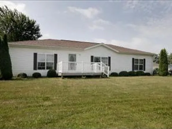 10110 North St, Burlington, MI 49029