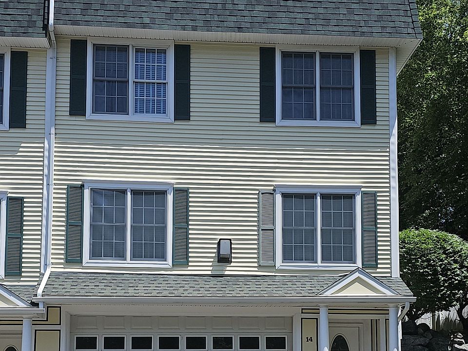1st image of 14 Dansereau Pl #14